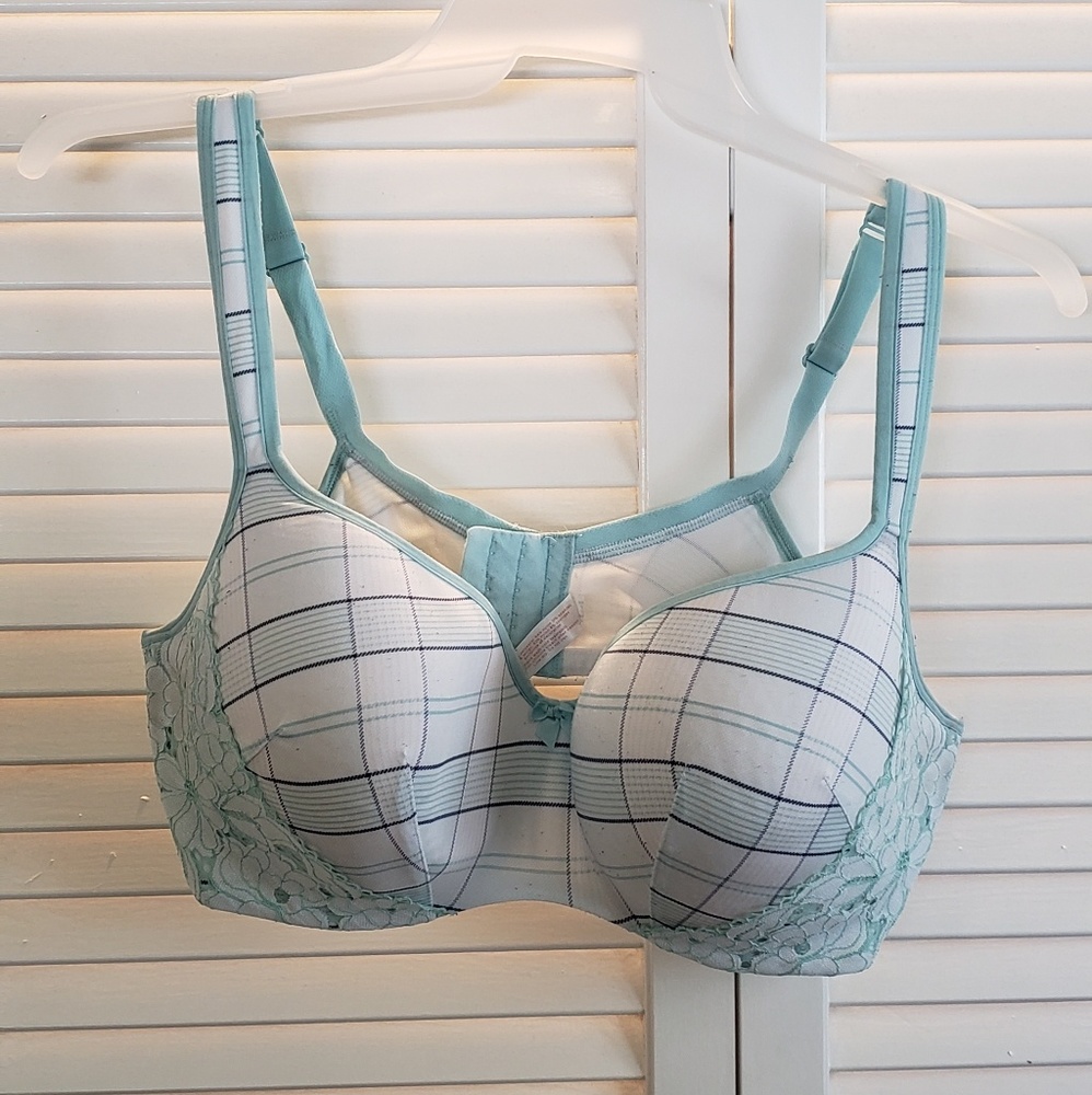 Cacique 42DD